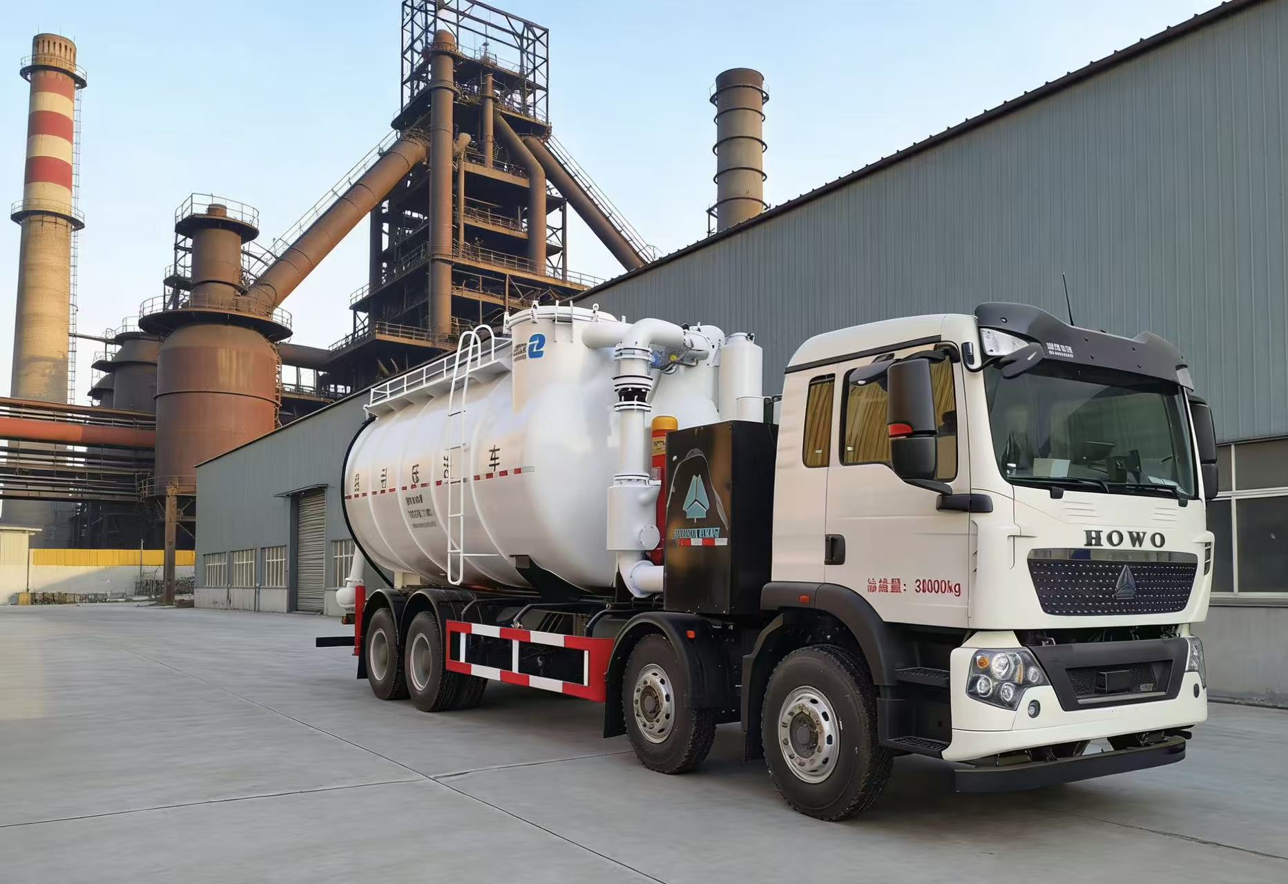 Electric Negative Pressure Suction & Discharge Vehicle