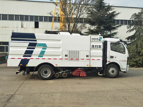 Camion balayeur de rue