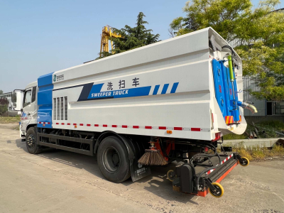Street Sweeper