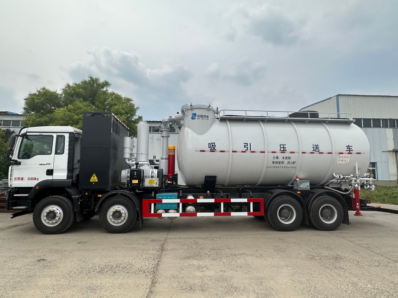 Electric Suction Transport Vehicle
